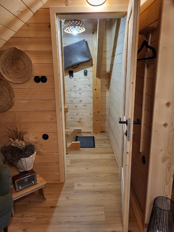 Glamping Happiness With Natural Pool Ribnica Eksteriør bilde